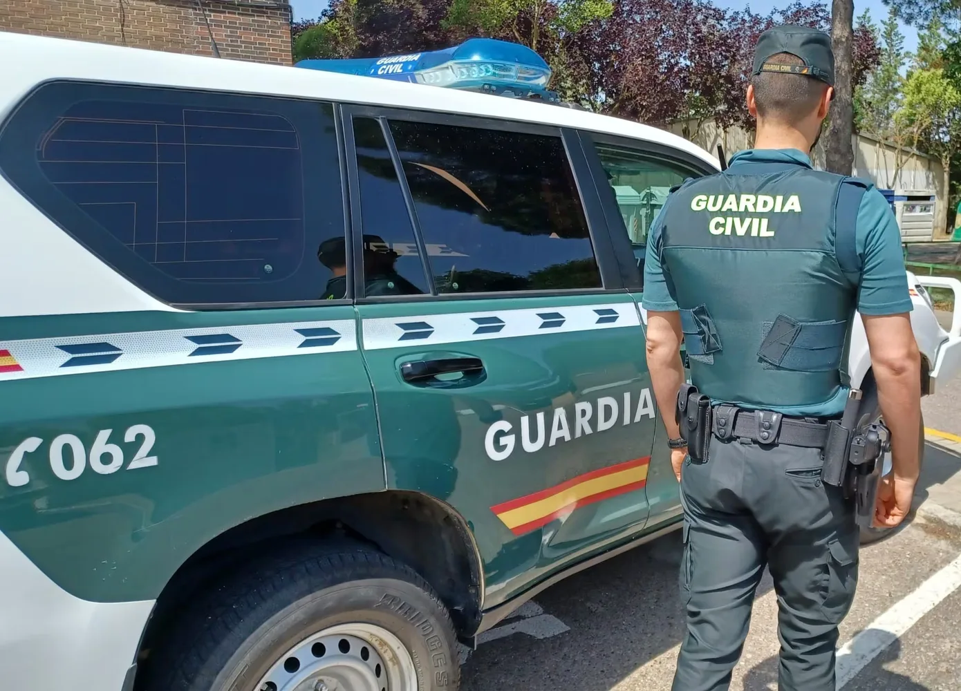 Un hombre mata a su pareja y se atrinchera en una casa de La Campana (Sevilla)