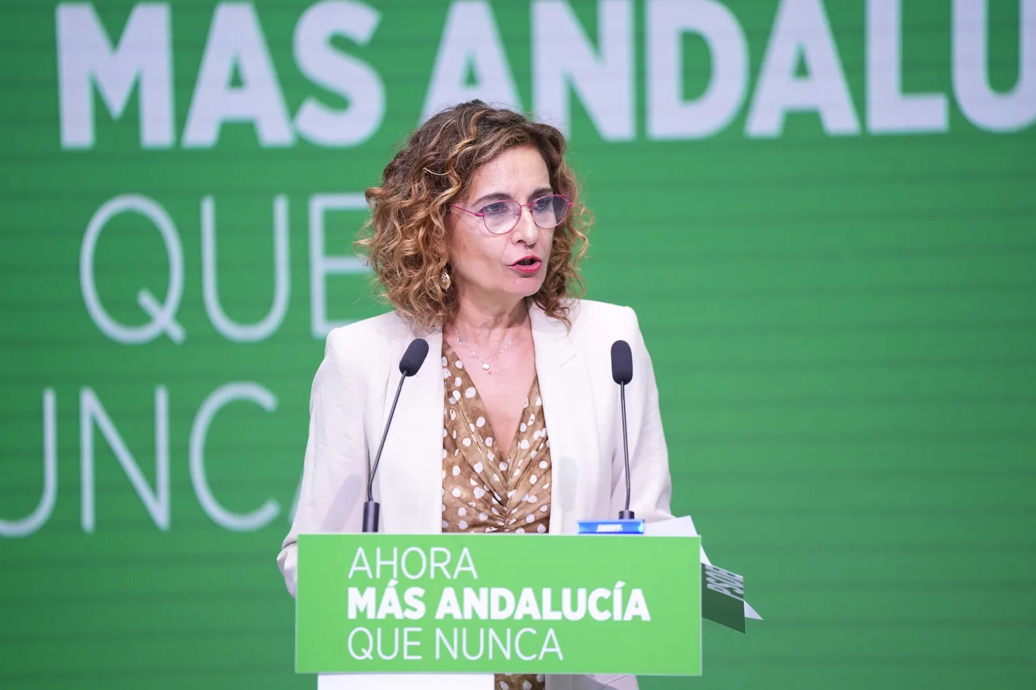 Montero: “La huelga general se convoca contra la oposición por derribar los decretos de vivienda”
