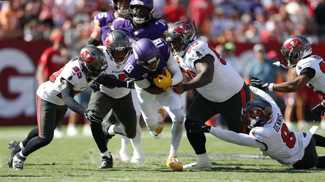 Jefferson hurt early, later ruled out by Vikings due to ankle injury