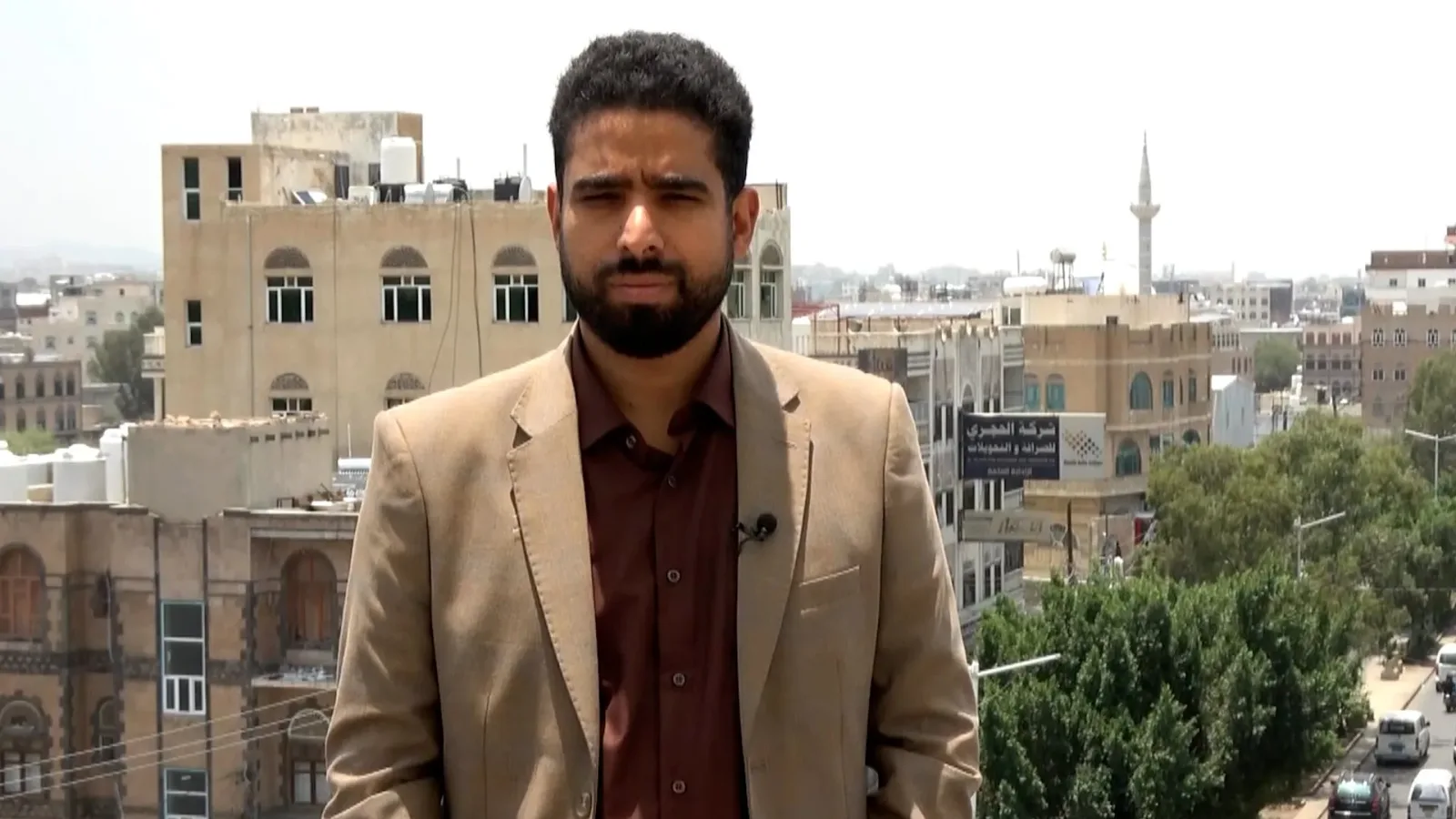 Yemeni army warns Houthis after attacks heighten escalation risk