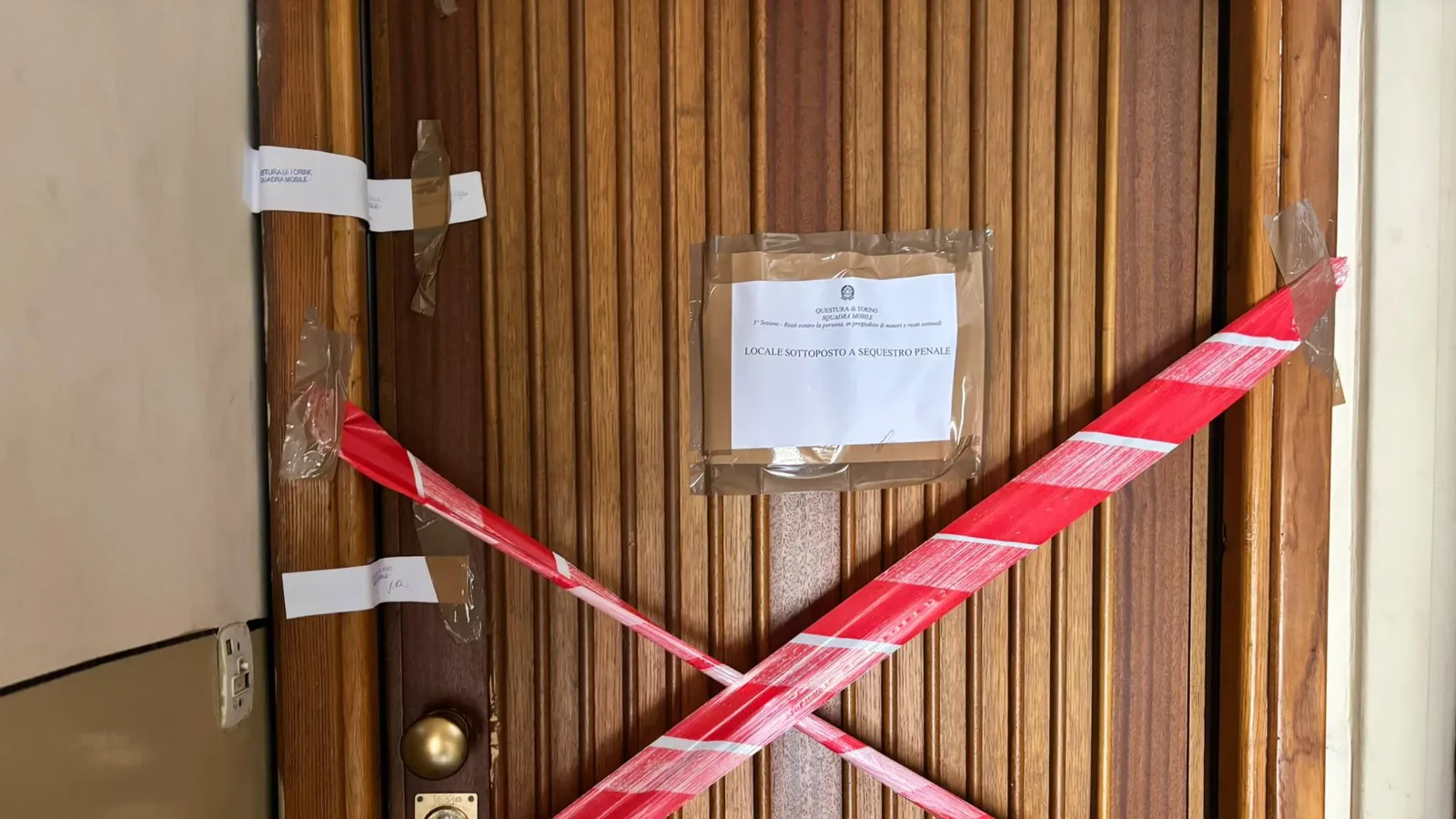 Omicidio a Torino, il cadavere a pezzi a casa di una professoressa