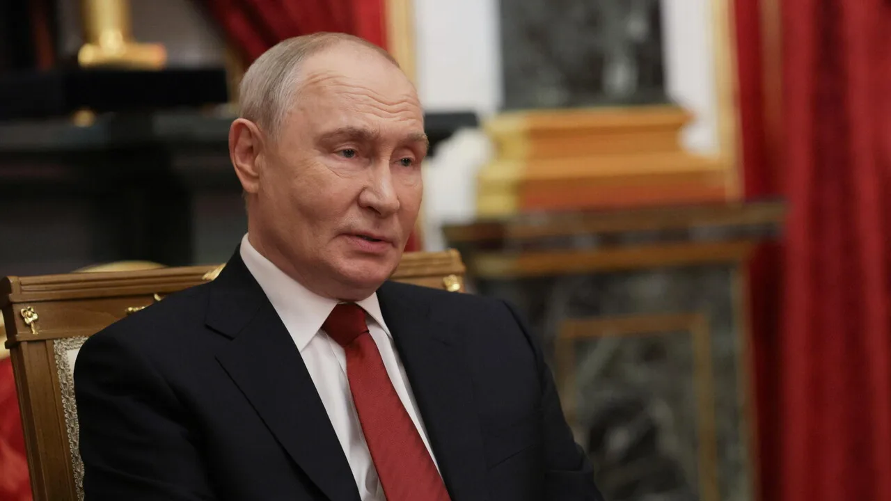 Putin sente Trump: 'Nessun piano di colpire l'Europa, avanti nei colloqui'