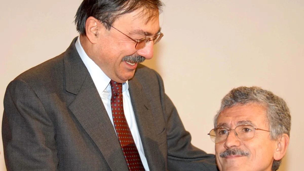 Morto a 78 anni Fabio Mussi, il cuore operaio di Piombino. Dai tortelli in sezione ai baffi che si fece crescere con D'Alema