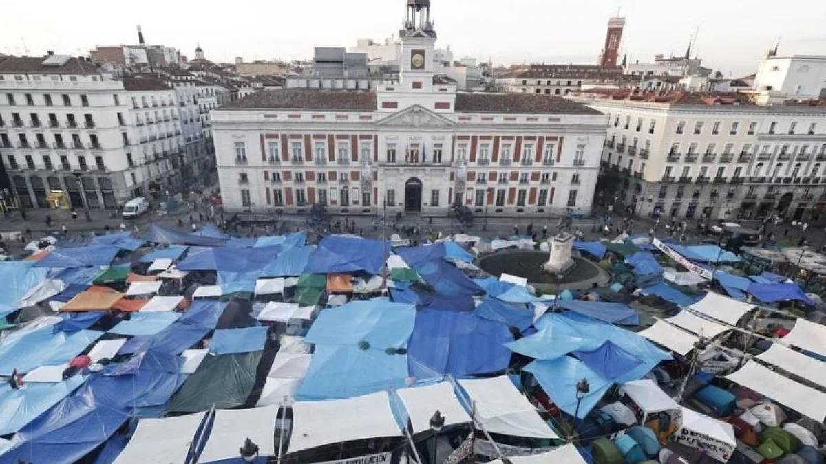 Spagna, il governo blocca gli sfratti fino al 2030 dopo le proteste per l'emergenza casa: «Sollievo per 5 milioni di persone»