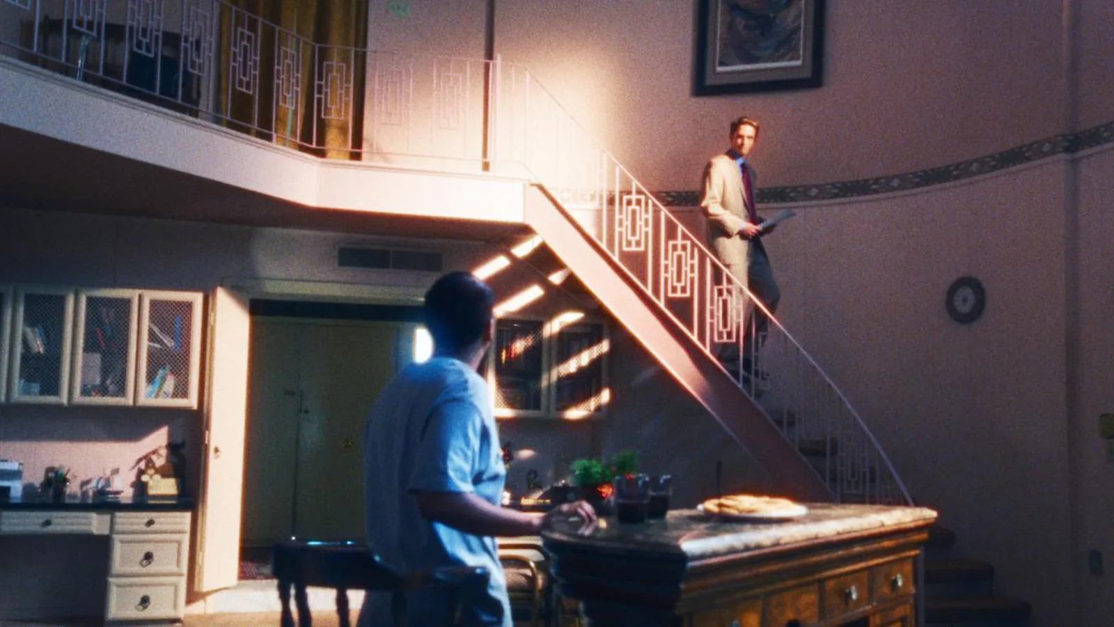 Tuttifrutti. L'intervista a Robert Pattinson. I ricordi e le accuse del fratello di Lady D