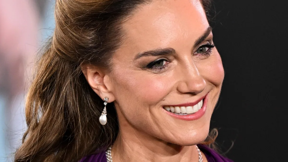 Kate, l'omaggio a Diana (e alla regina madre) alla prima del film di Cruise