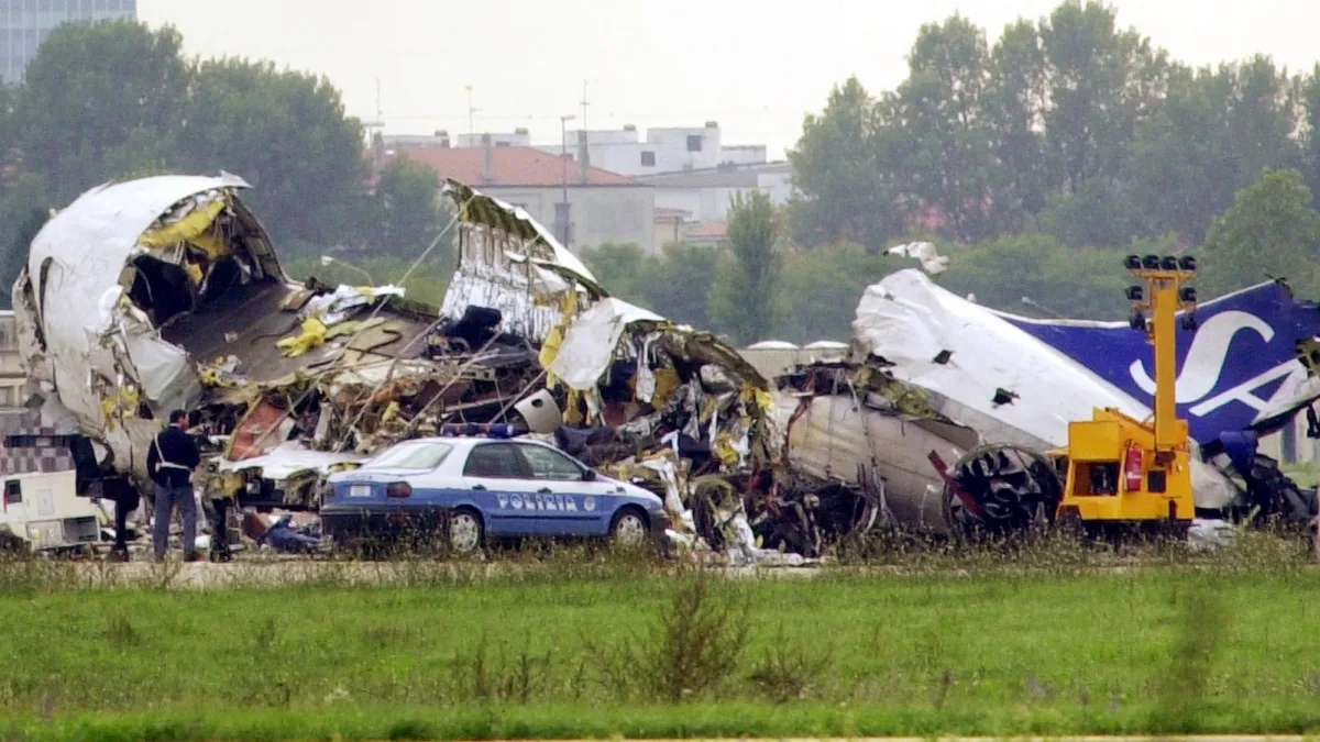 Linate, la strage 25 anni fa. Adele, che perse il marito: «Noi familiari delle 118 vittime ci siamo presi per mano»