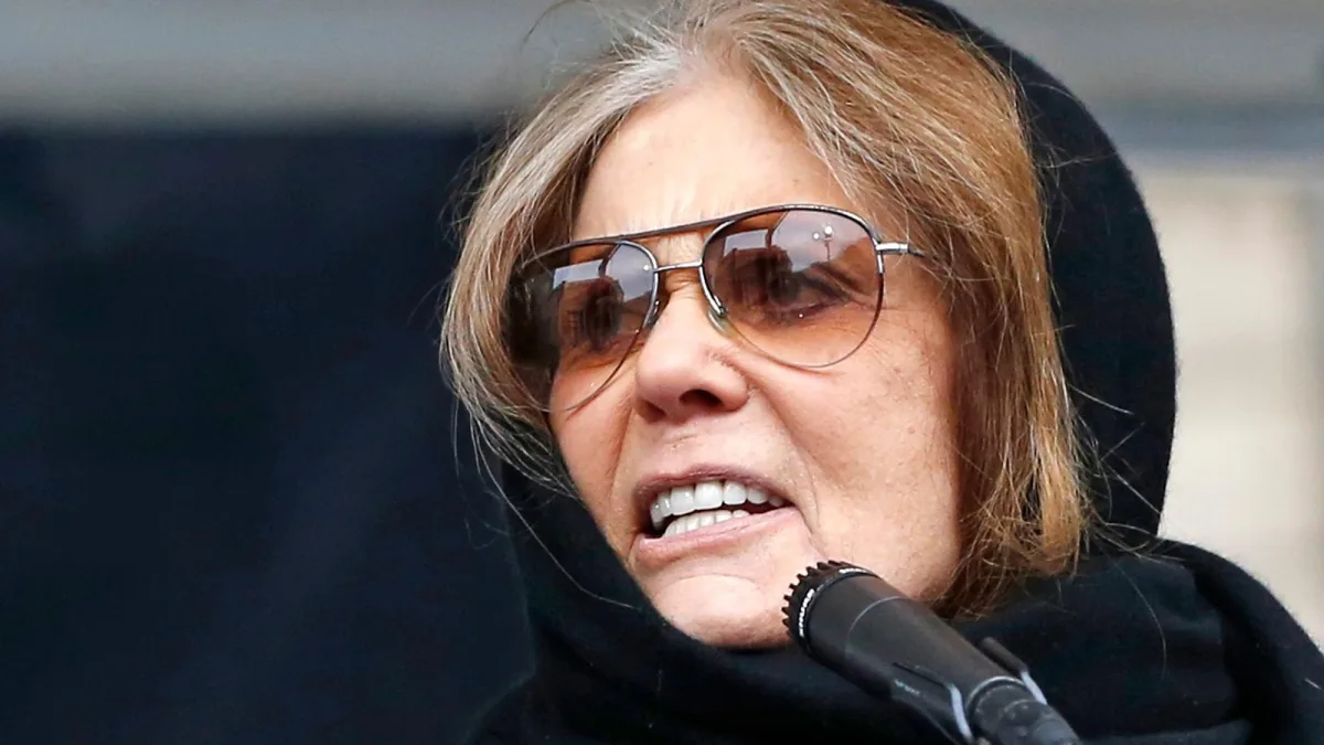 Addio a Gloria Steinem, la voce che cambiò il femminismo americano: e l'aborto non fu più un "affare privato delle donne"