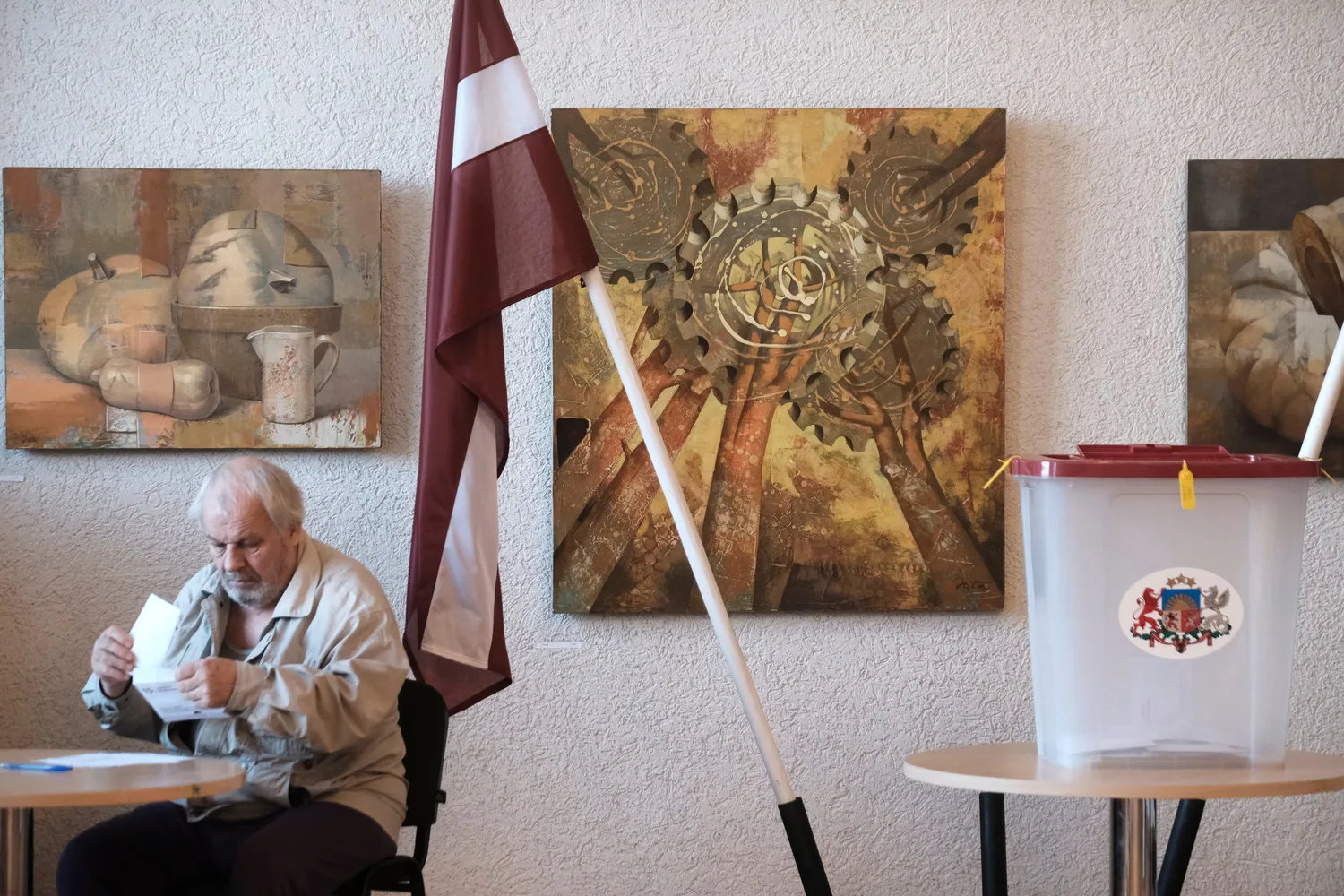 Kulbergs gana las elecciones en Letonia y buscará una coalición europeísta