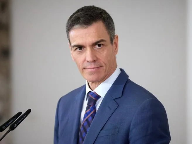 Spagna al voto anticipato. Bolsonaro avanti. Morire di lavoro a 61 anni | Il  podcast «Giorno per giorno»