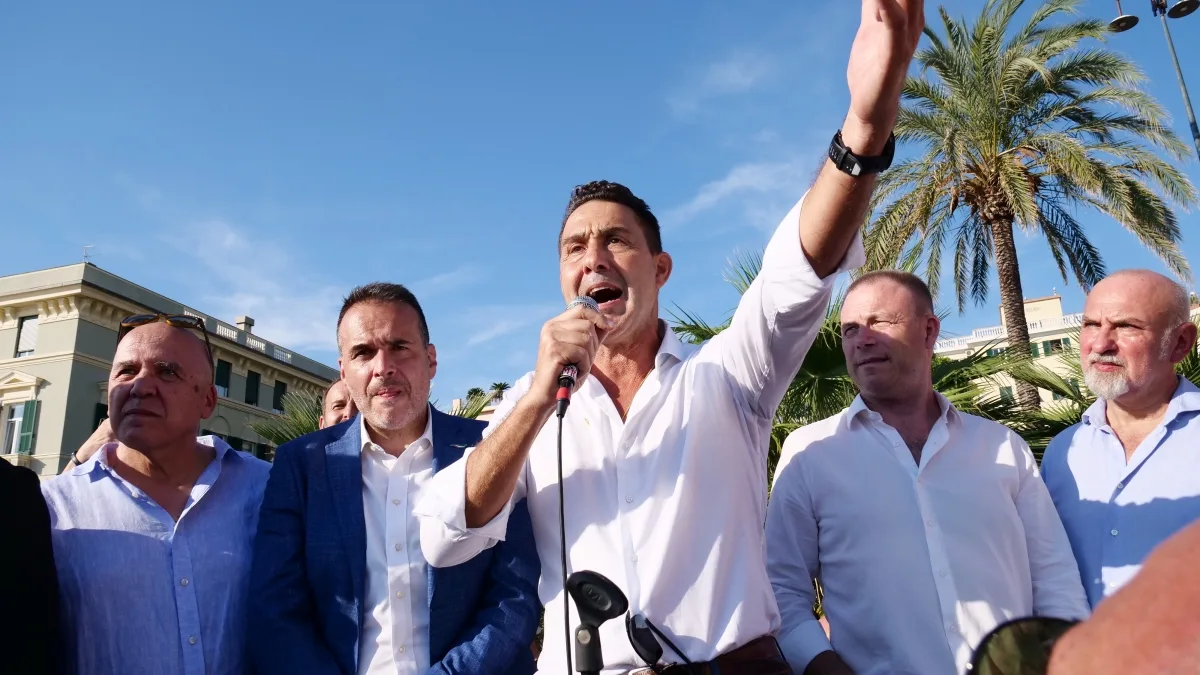 Iscritti in rivolta, le espulsioni e il flop del voto in Calabria: tutte le spine di Vannacci