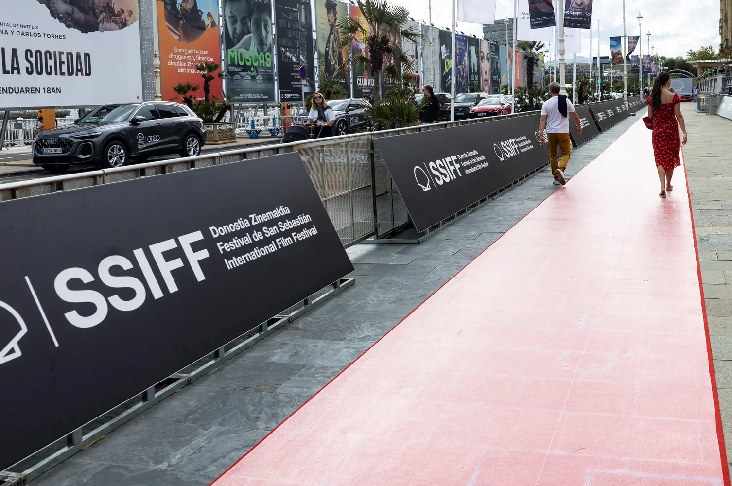 El festival de San Sebastián arranca su 74º edición con las despedidas de Mike Leigh y de su director, José Luis Rebordinos