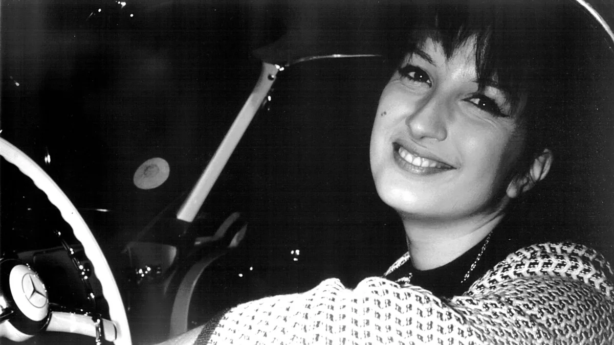L'intervista di Fallaci a Mina: «Quando è nato mio figlio ho avuto una paura immensa. Ora sono me stessa: un animale che sta al sole e dorme»
