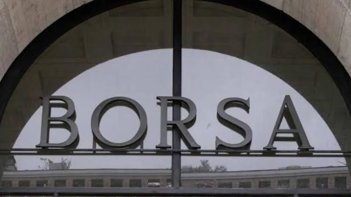 Borse, Europa in rosso con il petrolio sopra i 100 dollari e spread in rialzo. Asia giù con titoli tecnologici