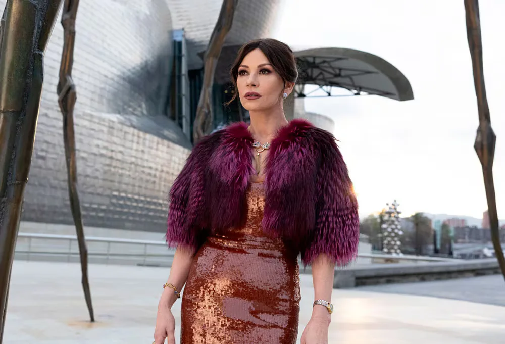 Catherine Zeta-Jones tiene ganas de acción en el Bilbao de ‘Kill Jackie’: “Me buscaron la casa cerca del golf para tenerme feliz”