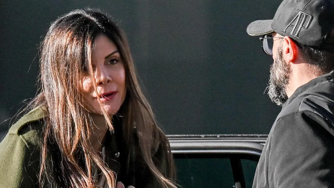 Crans-Montana, Jessica Moretti chiede indennità per infortunio nell'incendio