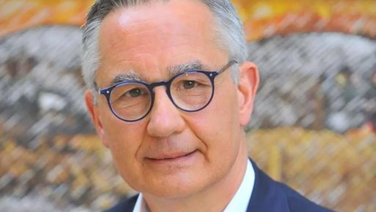 Garlasco, l'ex generale dei Ris Luciano Garofano sentito in Procura a Pavia con alcuni ufficiali