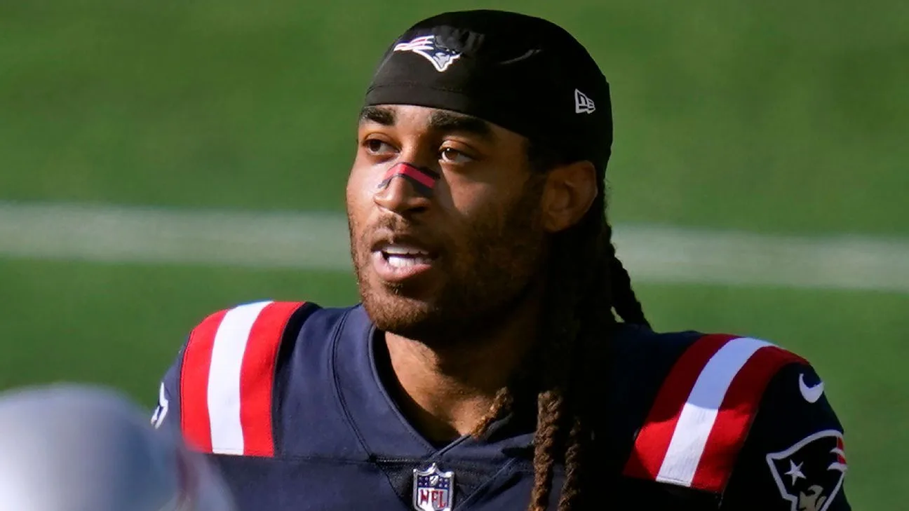 Gilmore, '19 NFL DPOY, retires as member of Pats