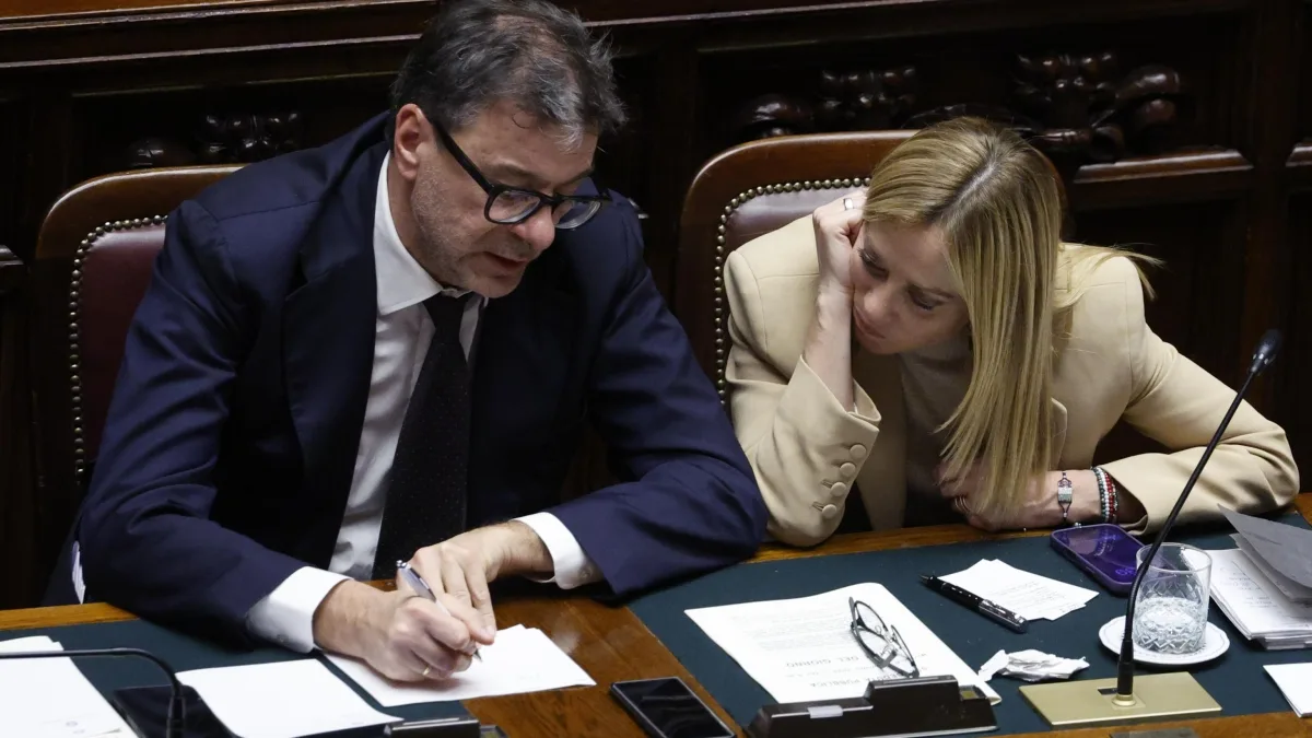 Deficit eccessivo, l'Italia resta in «infrazione». Cosa cambia dopo la conferma della procedura Ue: energia, difesa, fisco