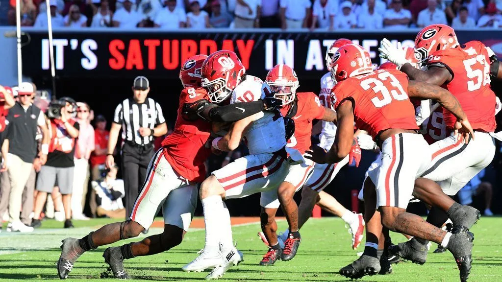 Venables mulled benching QB Mateer after nightmare first half