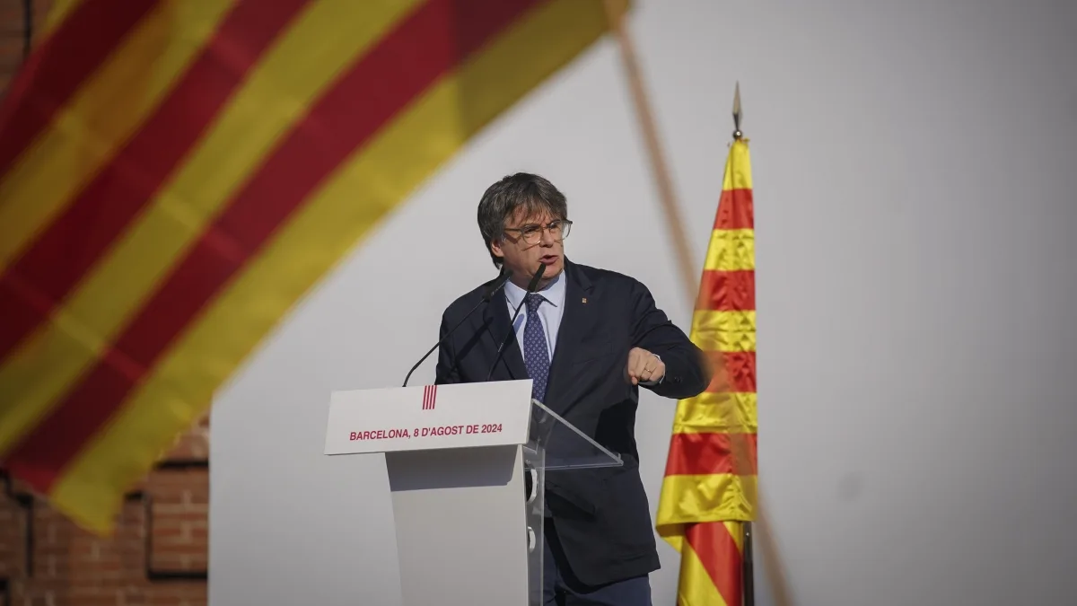 Dal patto di Bruxelles al gran rifiuto: l’esule Puigdemont è il regista della crisi