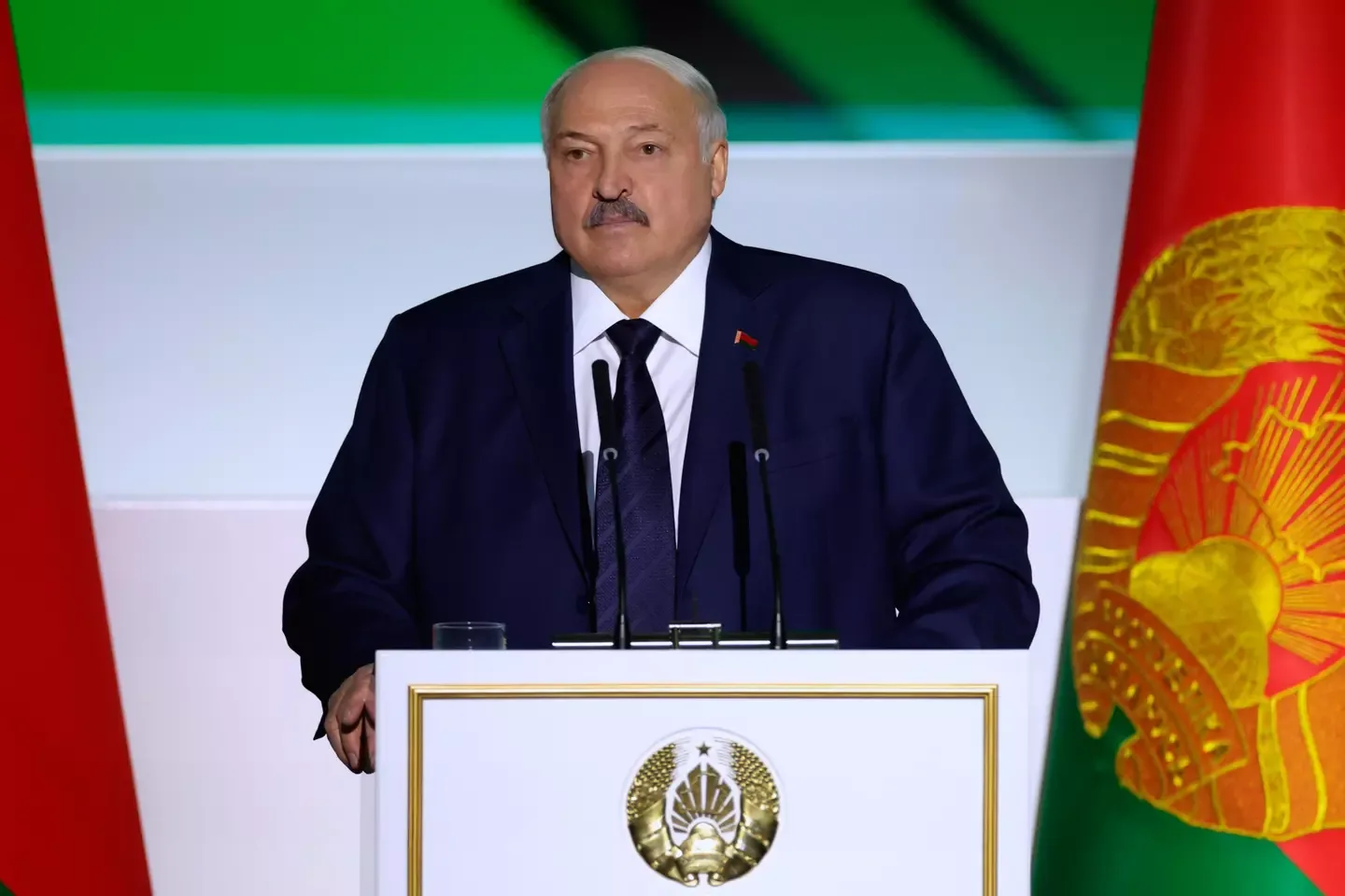Trump strikes back at Canada with potential Belarus fertilizer deal