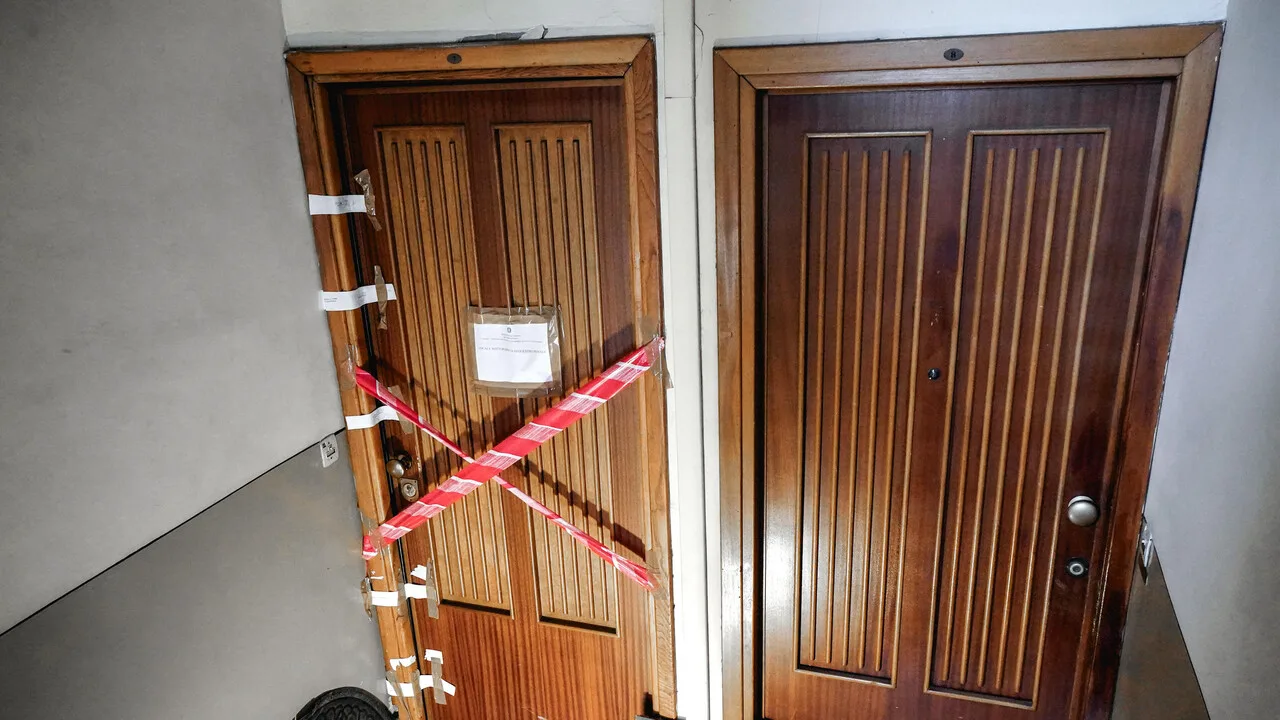 Omicidio a Torino, cadavere a pezzi trovato nascosto in sacchi