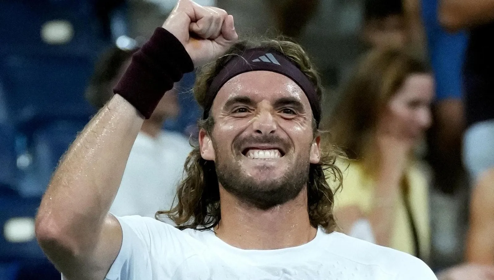 Tsitsipas, il ritorno: è agli ottavi agli Us Open. Una rinascita nel segno della filosofia greca