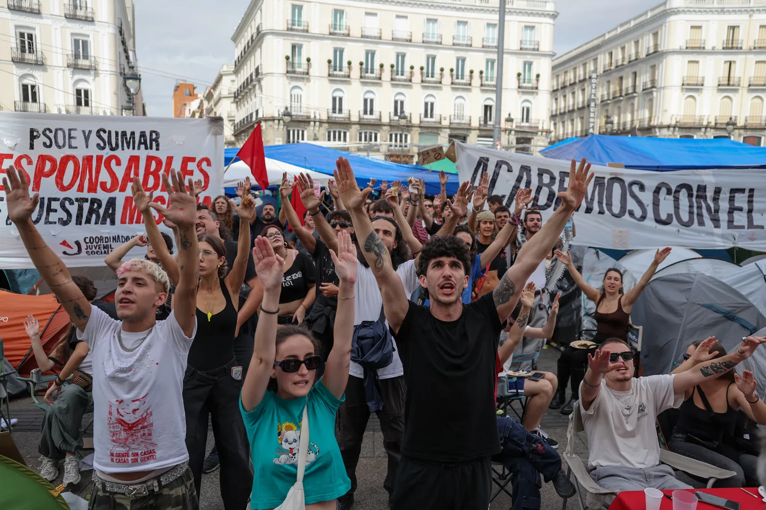 Una lectora: “He cambiado varias veces de opinión y me he avergonzado por dudar de qué lado estoy”