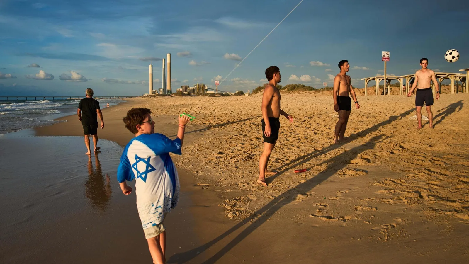 Israele spaccato a metà ricorda il 7 ottobre. Gli allarmi del governo