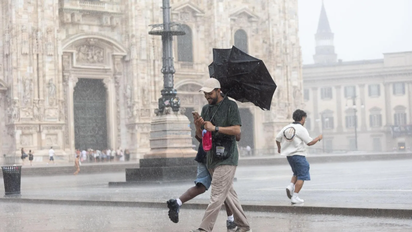 Addio al grande caldo: temporali e temperature intorno 20 gradi. “Ma non sarà un settembre freddo”