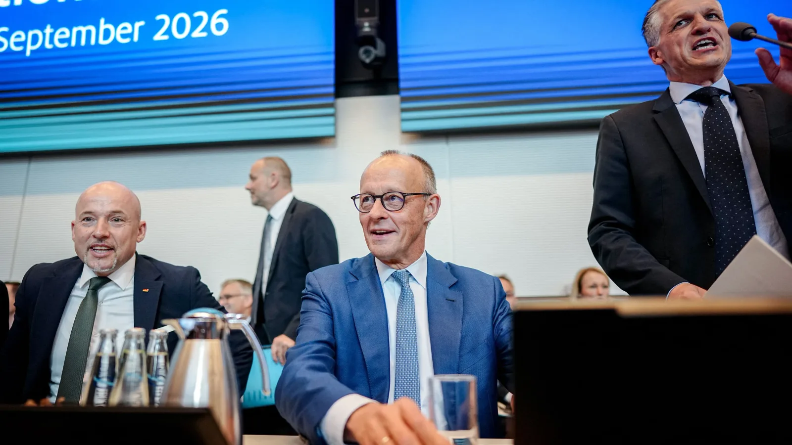 Unionsfraktion: Nur Ralph Brinkhaus greift Merz frontal an