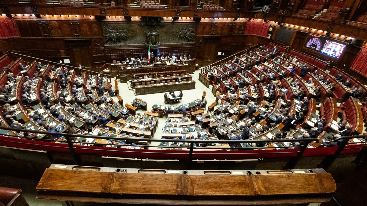Legge elettorale, oggi il voto decisivo. Tutti convocati nel centrodestra: i tormenti di chi rischia il seggio
